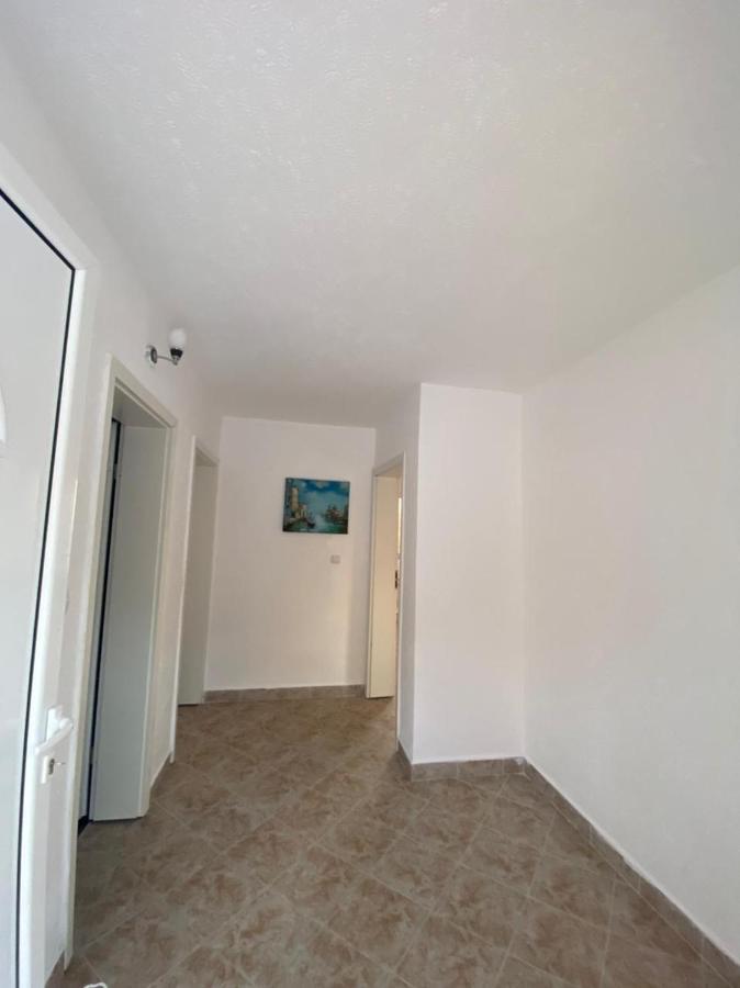 Leni Apartmani Dobre Vode โดบราวอดา ภายนอก รูปภาพ