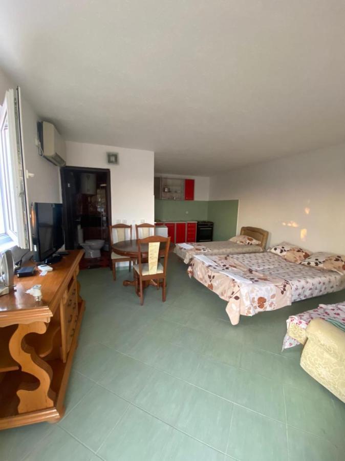 Leni Apartmani Dobre Vode โดบราวอดา ภายนอก รูปภาพ